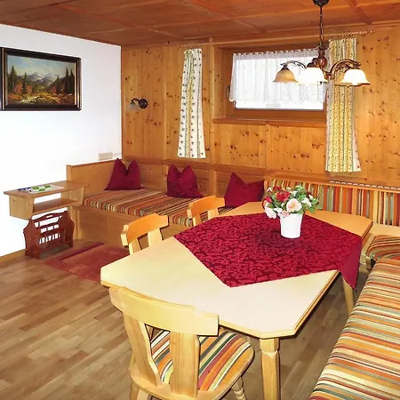Ferienwohnung Mayrhofen 352w Apartment